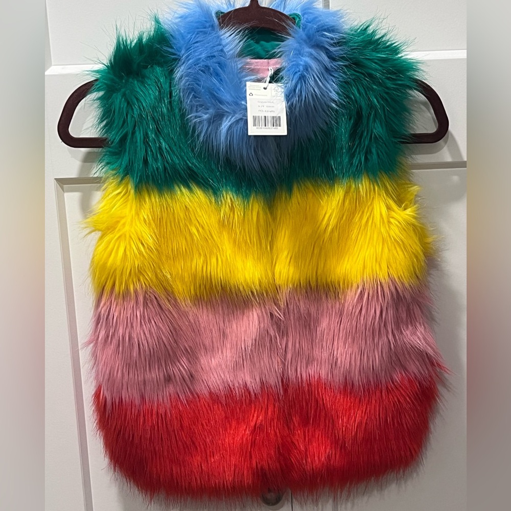 MINI BODEN NWT KID RAINBOW COLOR FAUX FUR GILET, TWO SIDE POCKETS VEST